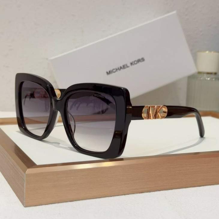 Picture of Michael Kors Sunglasses _SKUfw71187525fw